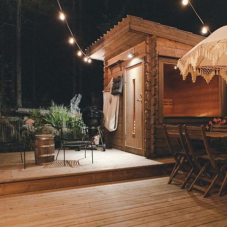 Lilla Dalbo "Adults Only, Djurfritt", Ulvoen Hoega Kusten Ulvohamn ภายนอก รูปภาพ